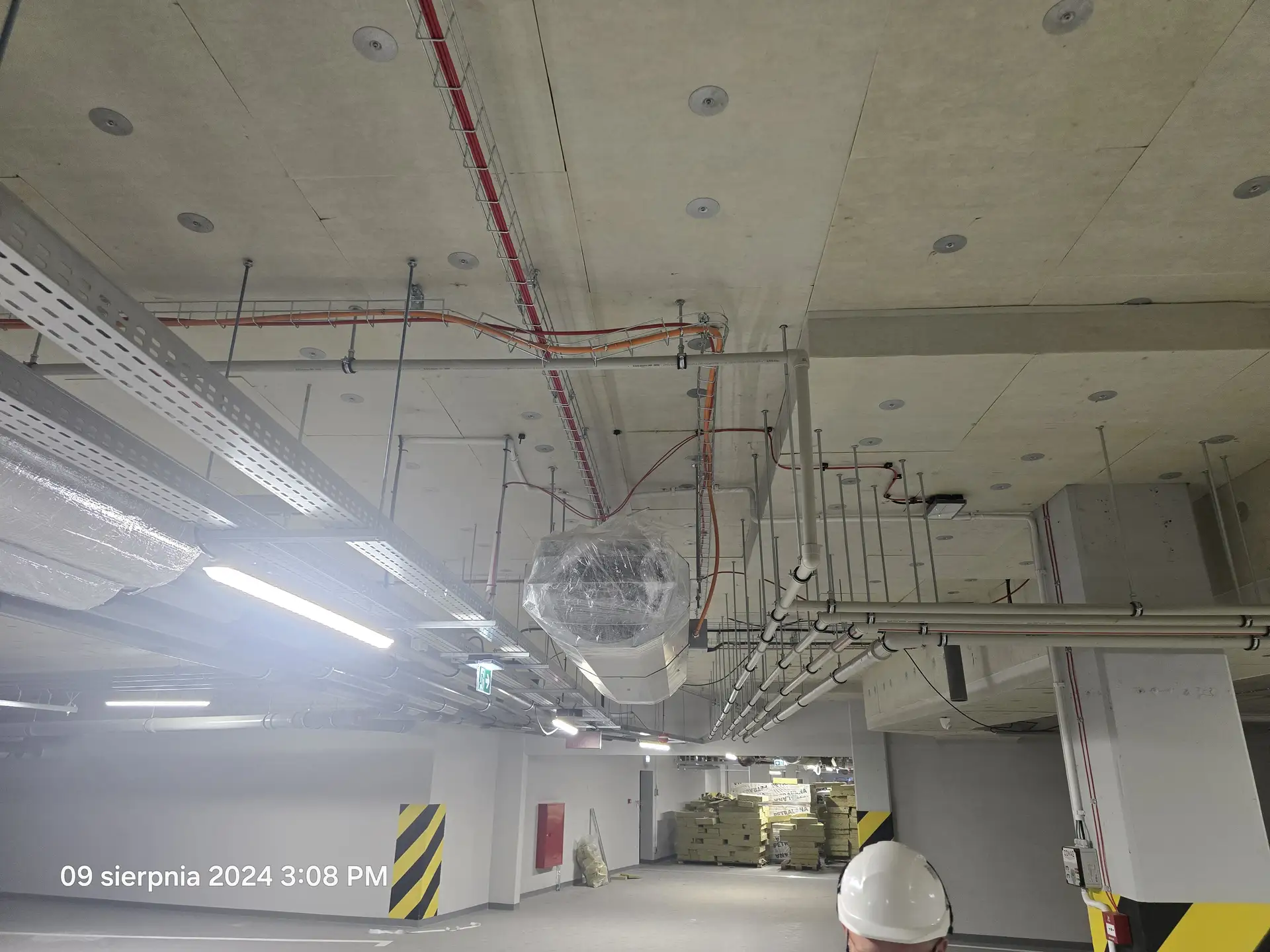 Budynek biurowy 11-kondygnacyjny: Kosztorys, nadzór nad realizacją, koordynacja prac