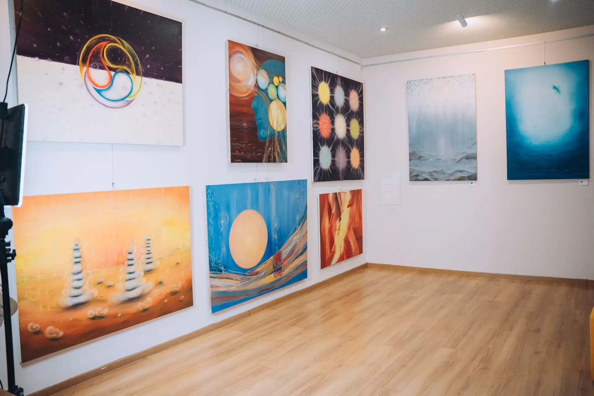 Skontaktuj się z nami